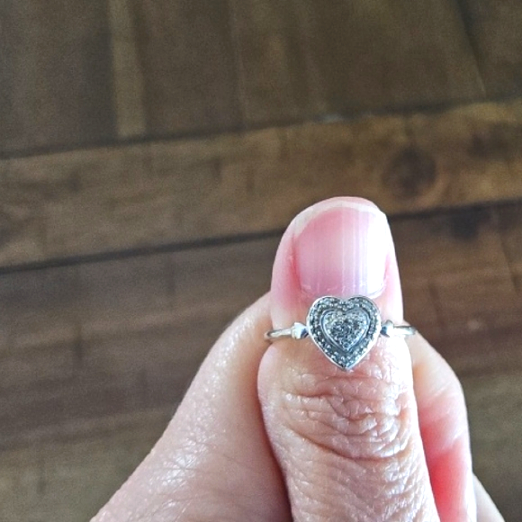 Zales Silver Dainty Ring With Diamond Center 89$